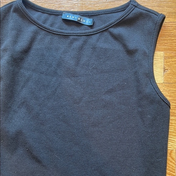 Dolls kill x Blue Blush Black Asymmetrical ribbed Tank Top sample size small - Picture 3 of 6